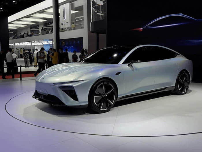 Cayenne 全部在售 2024款 2023款 2022款 2021款 2020款 2019款,11月成都Cayenne销量115辆，全国排名第6名