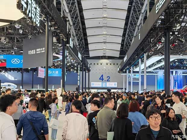 剧透2026!广州车展官宣定档!将于2026年11月27日-12月6日举办